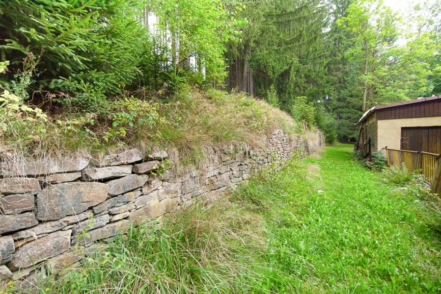 Mauer Garten