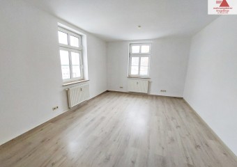 Großzügige 2-Raum-Wohnung - PKW-Stellplatz vorhanden - alles in Gornsdorf!