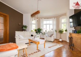 Ein Traum für Familien - große Wohnung mit Balkon in Elterlein!!