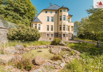Exklusive Villa in Stadtrandlage der Großen Kreisstadt Annaberg-Buchholz!