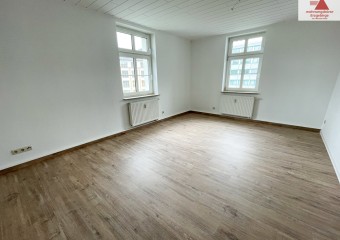 Helle 2-Raum-Wohnung im 1. Obergeschoss in Gornsdorf!