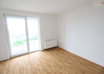 Ruhig gelegene 3-Raum-Wohnung mit Balkon in Bernsbach zu vermieten